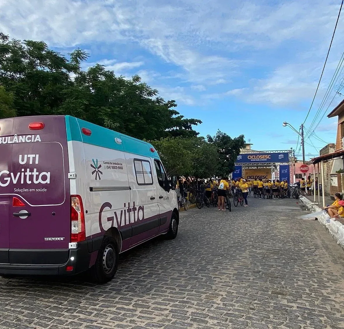 Equipe Gvitta no serviço de Área Protegida